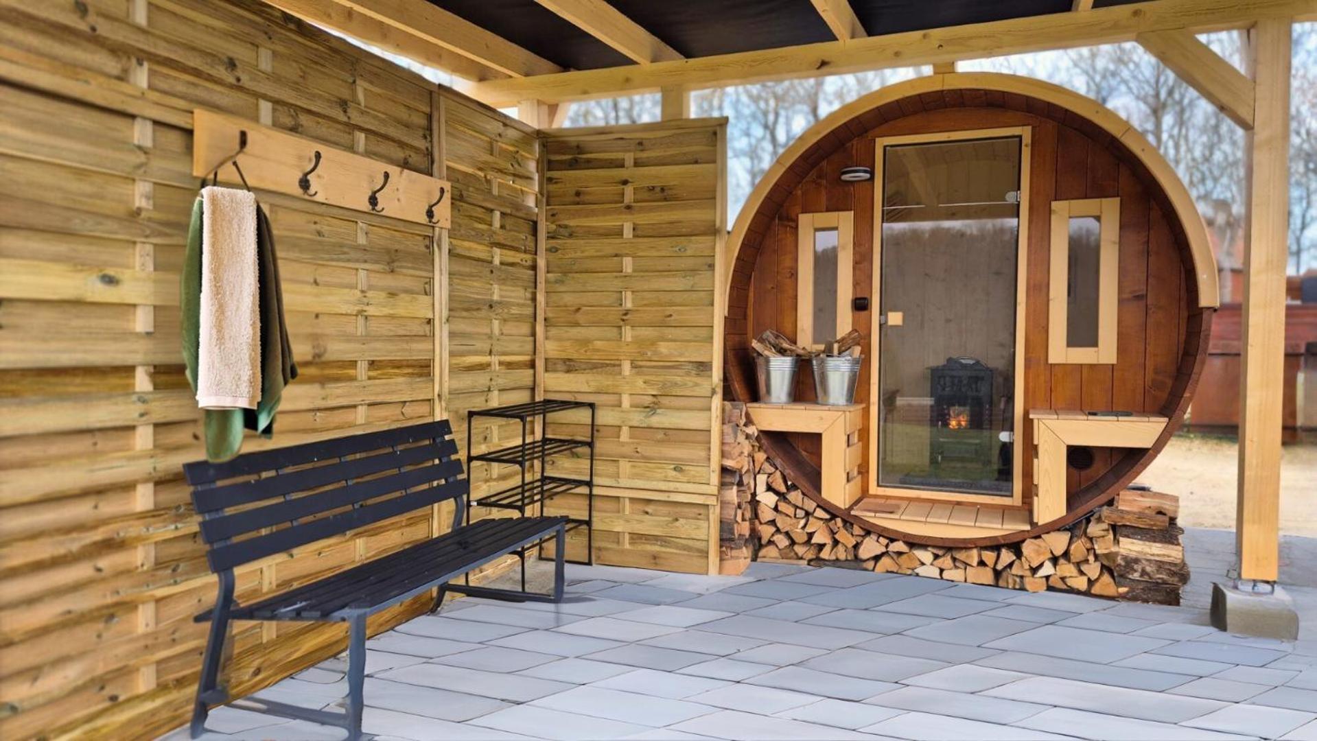 Romantic Jacuzzi Hideaway Near Heviz Rezi Exteriör bild