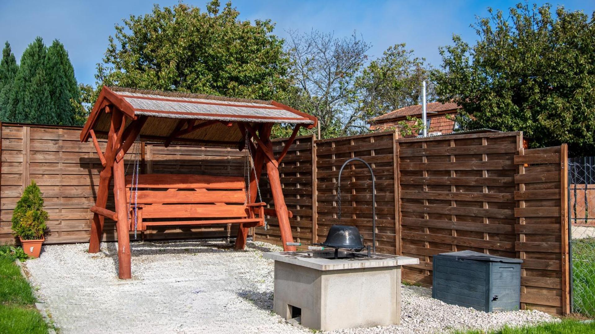 Romantic Jacuzzi Hideaway Near Heviz Rezi Exteriör bild
